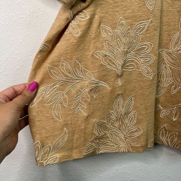 Chico’s Yellow Embroidered 100% Linen Short Sleeve Top Womens Size 2 (US Large) - Picture 6 of 15